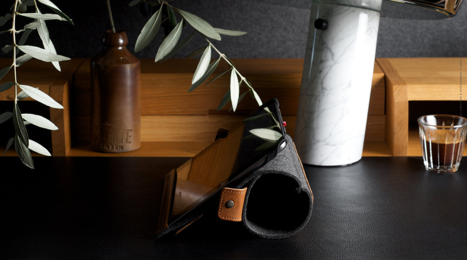 Hard Graft iPad Air Tilt Case and Stand: Heritage