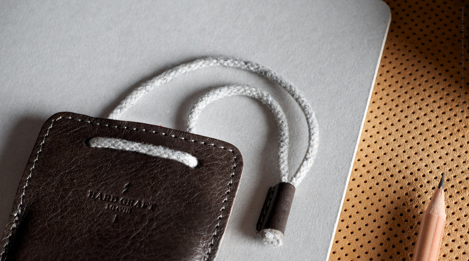 Hard Graft Draw Card Case: Smoke