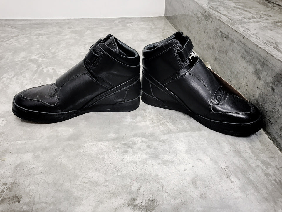 Hender Scheme Manual Industrial Products 06 - black