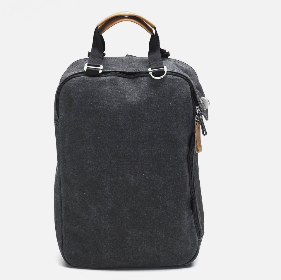 Qwstion Daypack: Washed Black