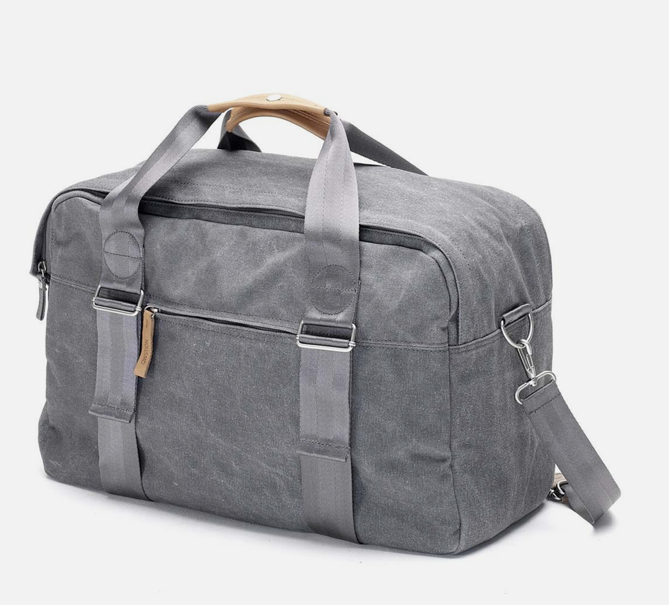 Qwstion Weekender: Washed Grey