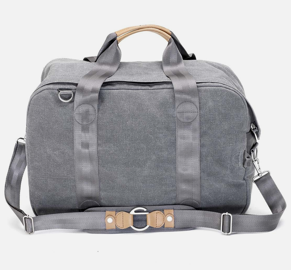 Qwstion Weekender: Washed Grey