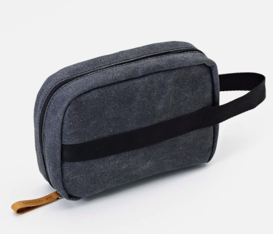 Qwstion Toiletry Kit: Washed Black